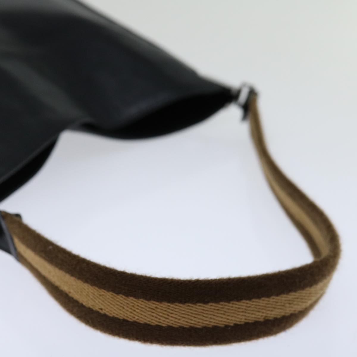 Luxury Gucci Trending 2025 Elizabeth  Leather Shoulder Bag