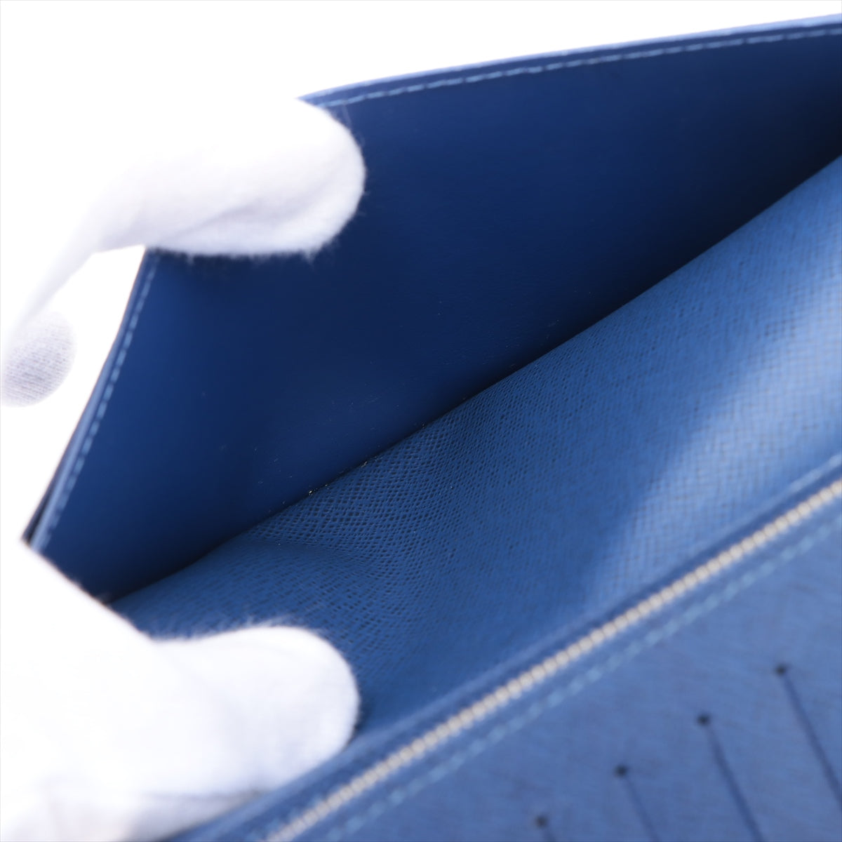 Louis Vuitton Taigaama Portfolio Braza M30297 Blue Wallet