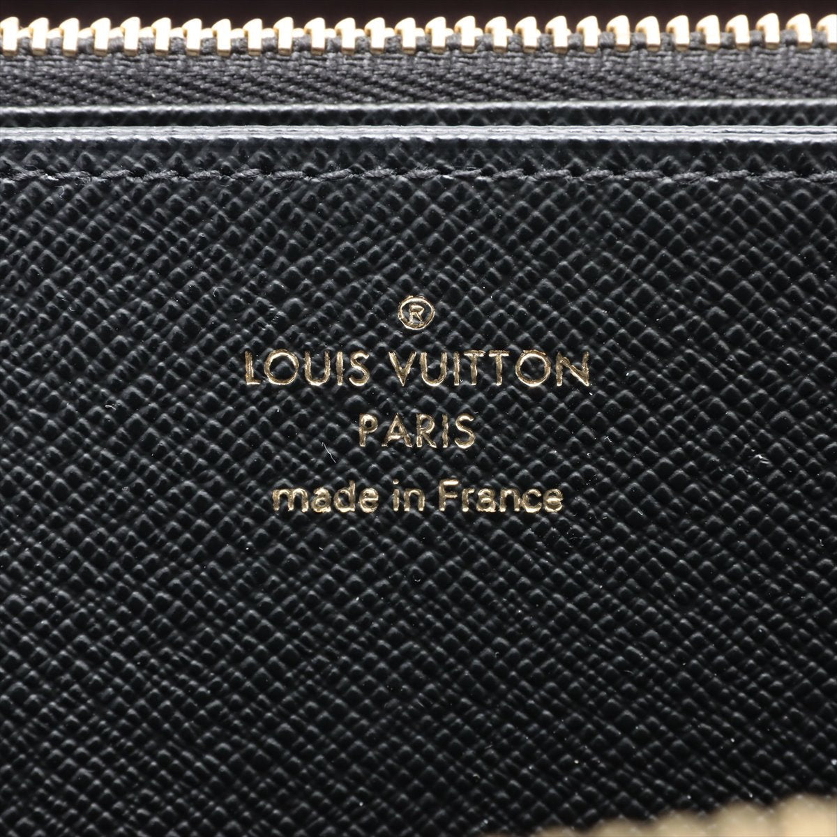 Louis Vuitton Giant Monogram Reversee Zippie Wallet M69353 Black X Brown Round Zip Wallet