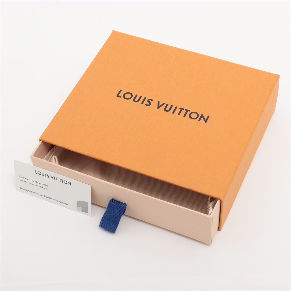 Louis Vuitton  LV Vertical Wallet Capsule M82198 Gale Compact Wallet