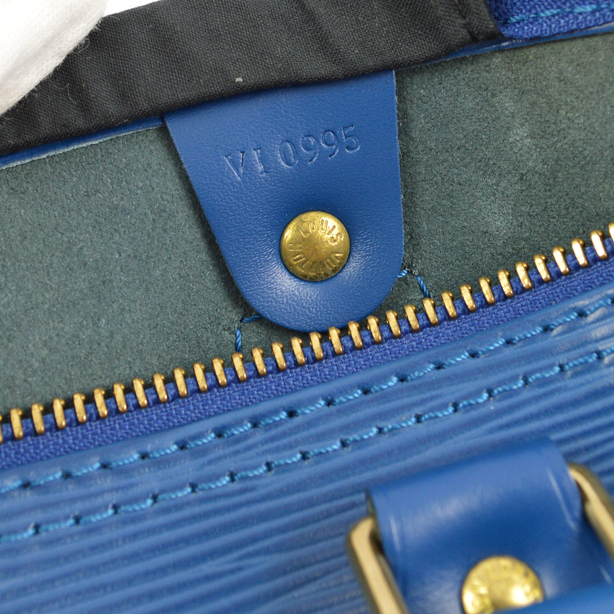 Louis Vuitton 1995 Blue Epi Speedy 30 Handbag M43005