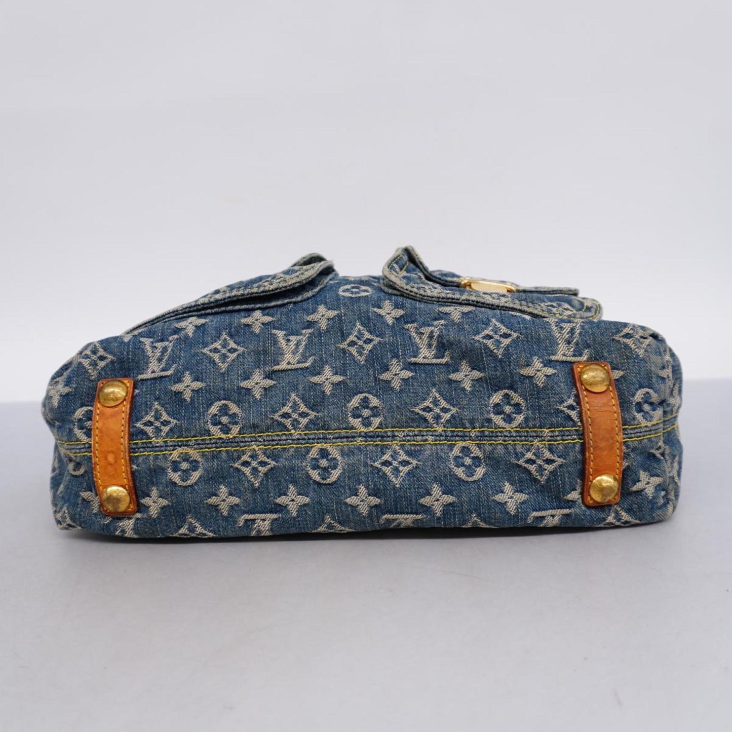 Louis Vuitton Baggy   - Jeans Shoulder Bag ()