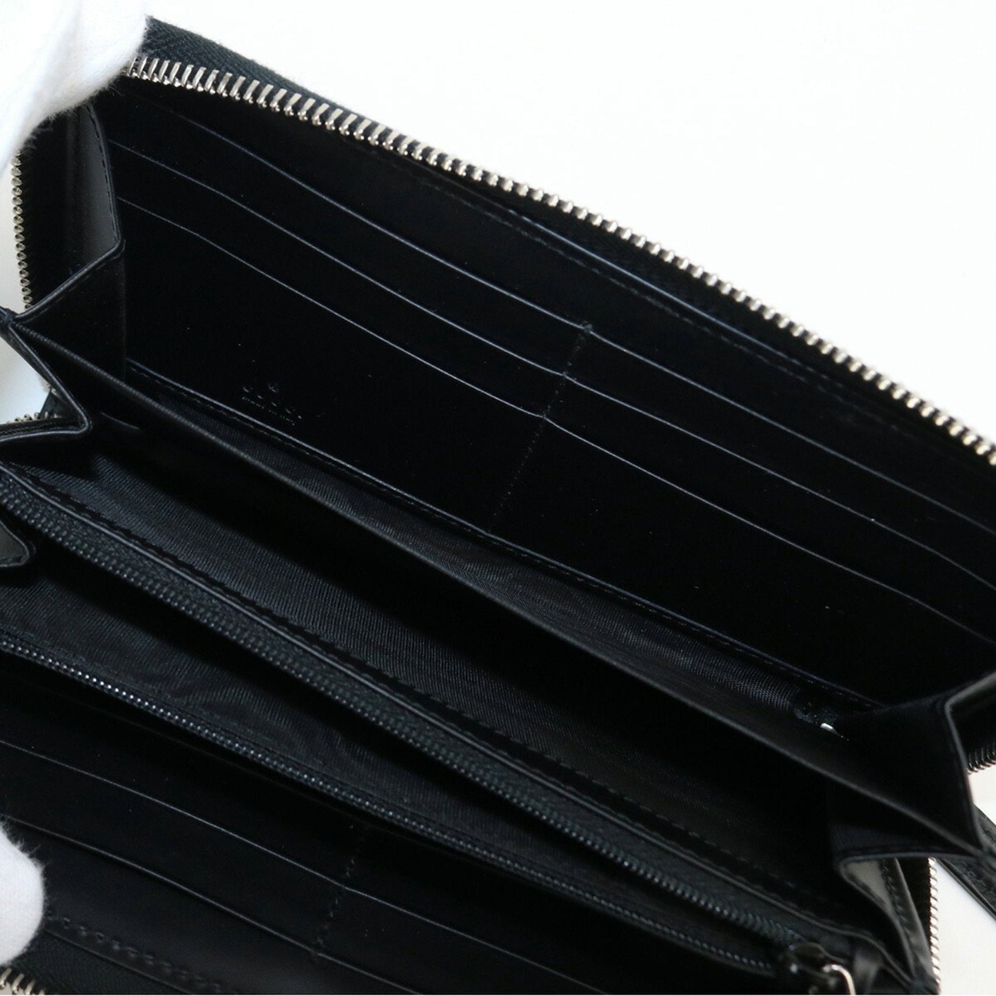 Gucci Gg Supreme  Canvas Wallet  ()