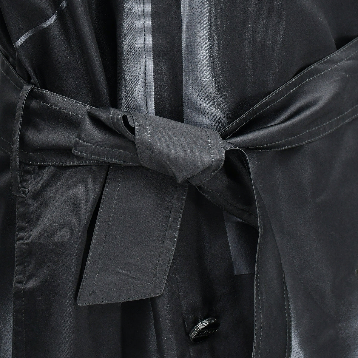 Luxury Chanel belted silk coat #38