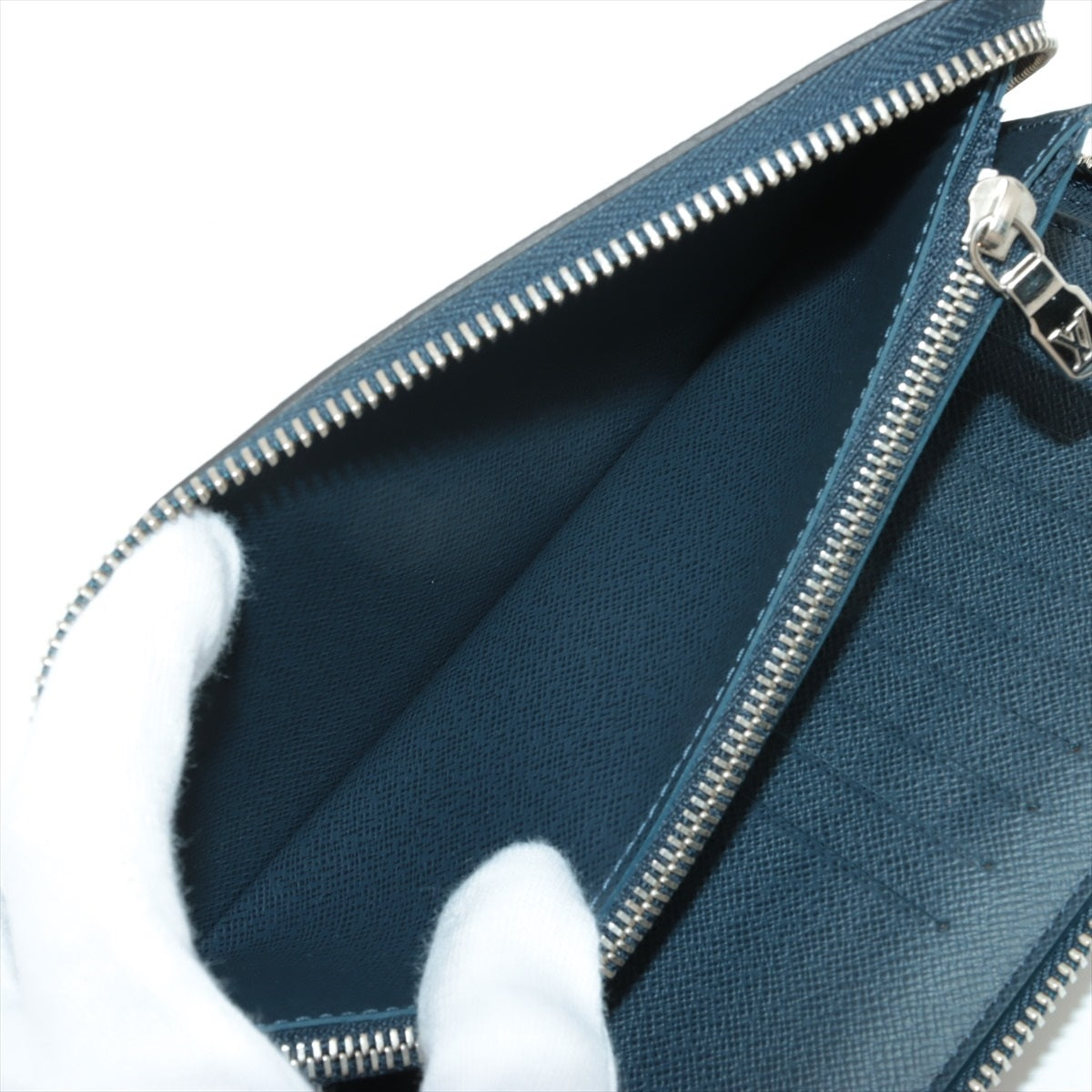 Louis Vuitton Taiga Zippy Wallet Vertical M30510 Blue Marine Wallet