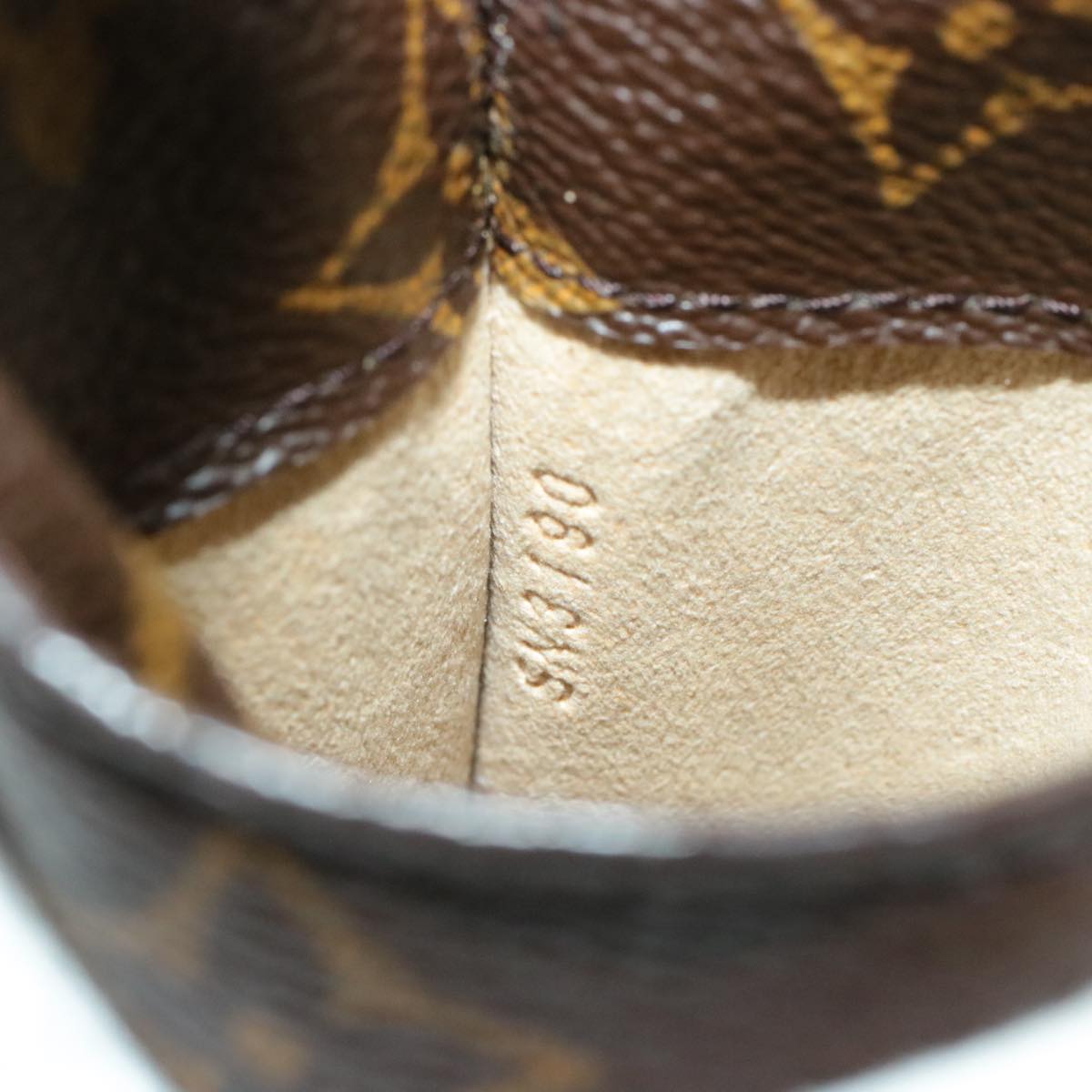 LOUIS VUITTON Monogram Etui A Lunettes MM Glasses Case M66544 LV am101b