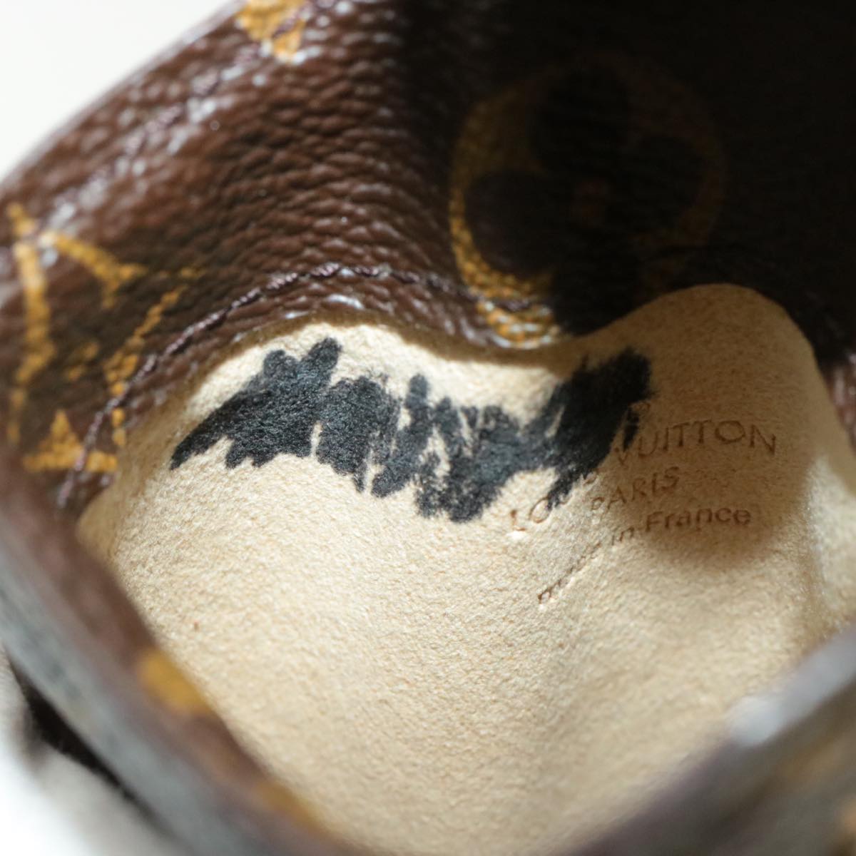 LOUIS VUITTON Monogram Etui A Lunettes MM Glasses Case M66544 LV am101b