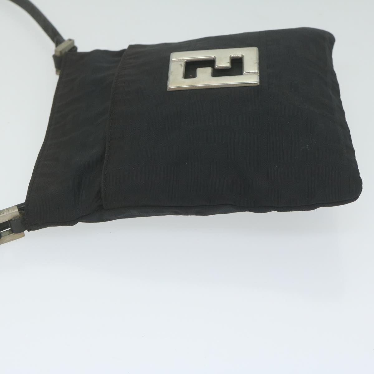 Luxury FendiZucca Canvas Shoulder Bag Blackbs10962