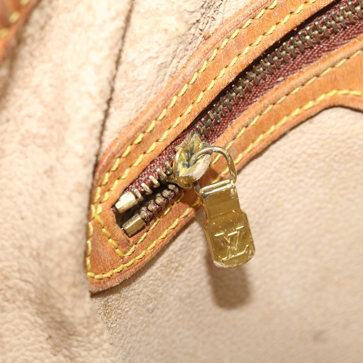 LOUIS VUITTON Monogram Bucket GM Shoulder Bag M42236 LV bs1187