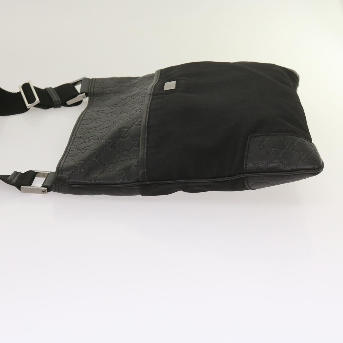 GUCCI GG Canvas Guccissima Shoulder Bag Black 161822  bs11877
