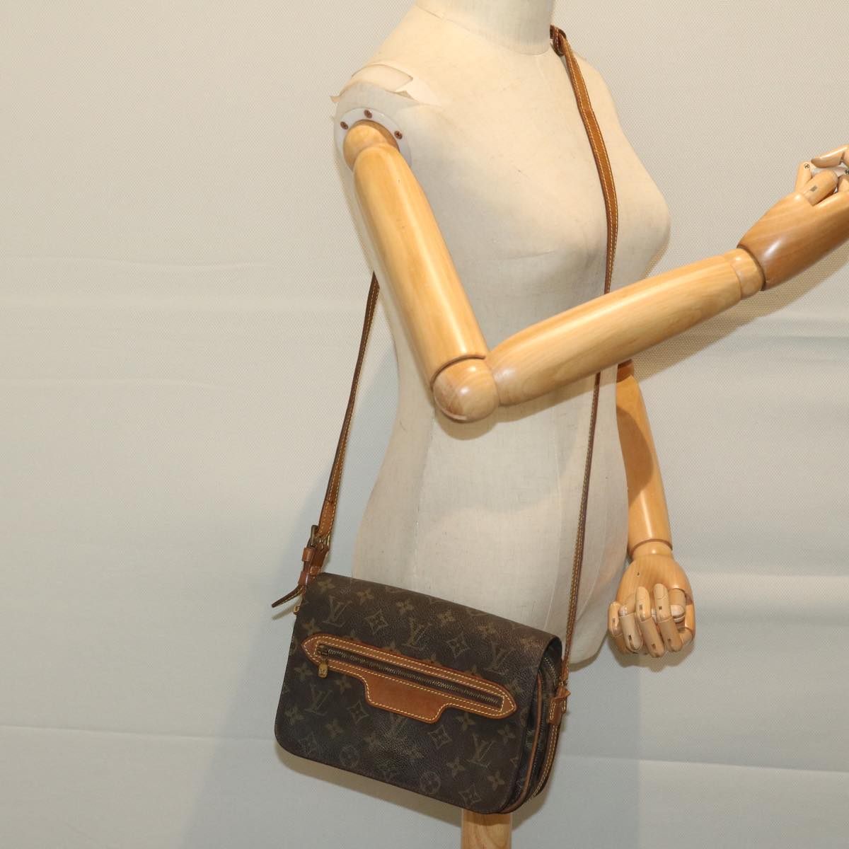LOUIS VUITTON Monogram Saint Germain Shoulder Bag M51210 LV bs12059