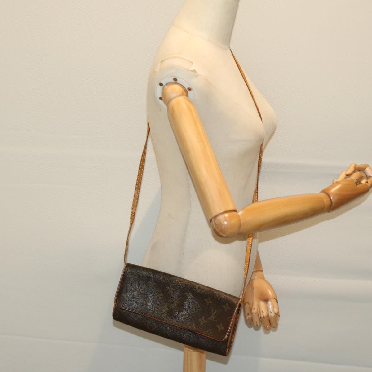 LOUIS VUITTON Monogram Pochette Twin GM Shoulder Bag M51852 LV bs12064