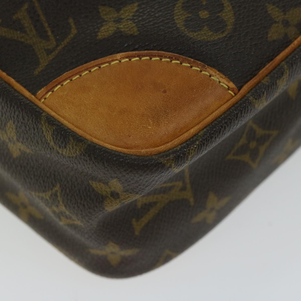 LOUIS VUITTON Monogram Danube MM Shoulder Bag M45264 LV bs12066