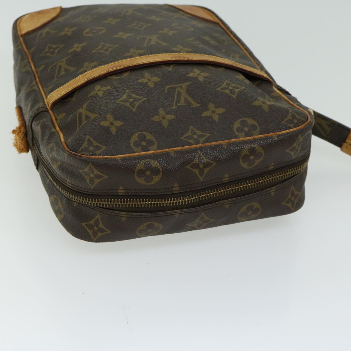 LOUIS VUITTON Monogram Danube MM Shoulder Bag M45264 LV bs12066