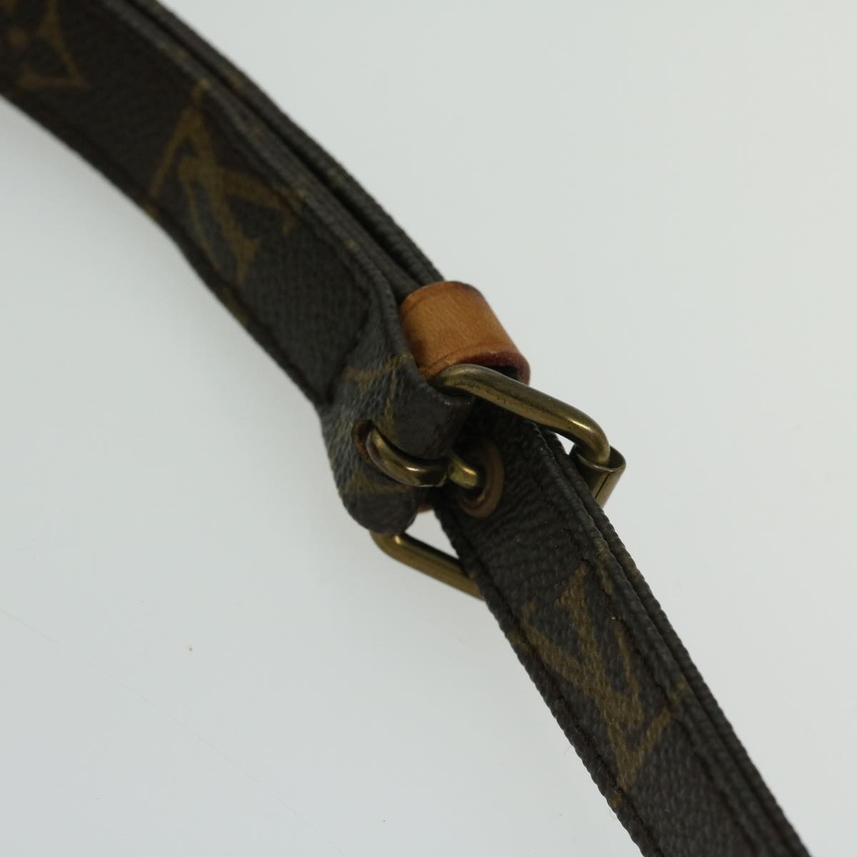 LOUIS VUITTON Monogram Danube MM Shoulder Bag M45264 LV bs12066