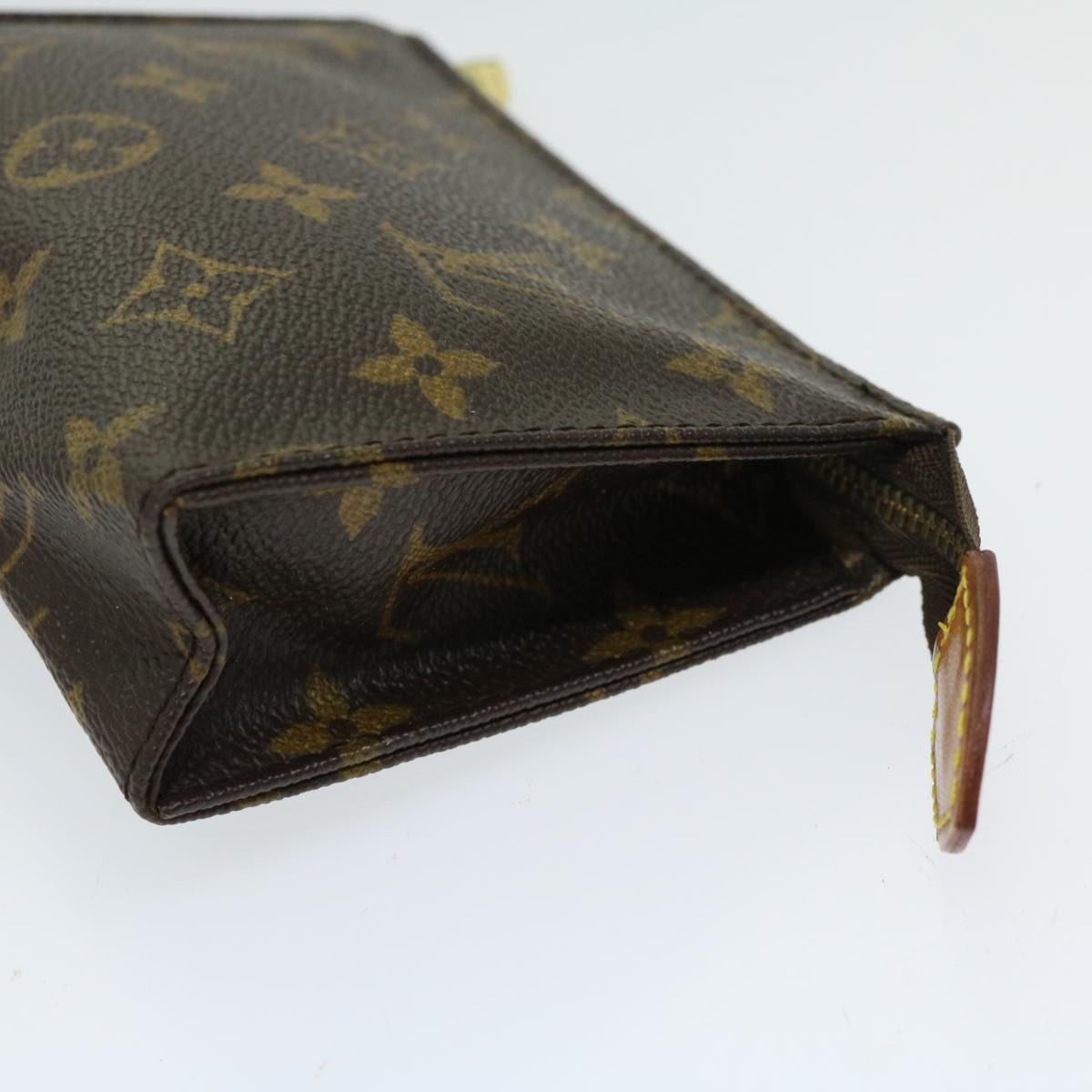 LOUIS VUITTON Monogram Poche Toilette 15 Pouch M47546 LV bs12073