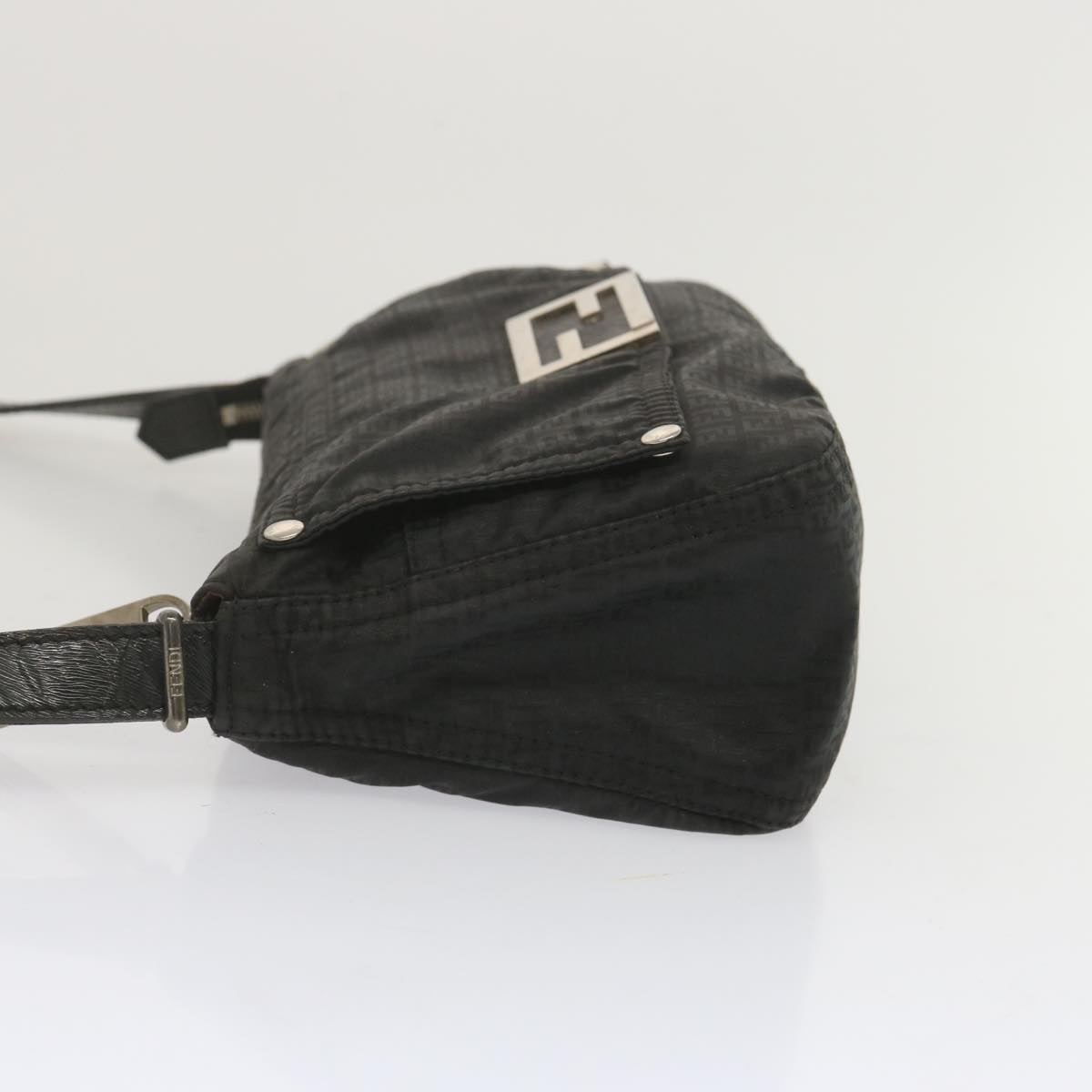Luxury FendiShoulder Bag Nylon Blackbs12484
