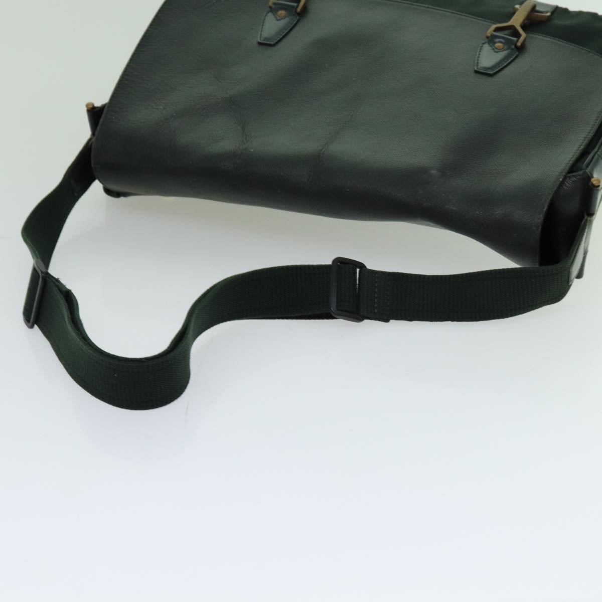 LOUIS VUITTON Taiga Leather Delsous Shoulder Bag Epicea M30164 LV bs12595