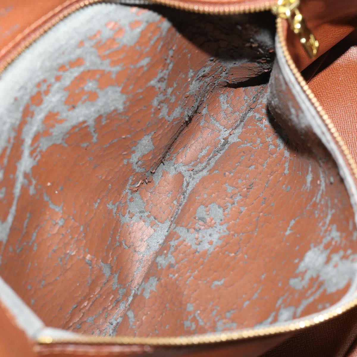 LOUIS VUITTON Monogram Boulogne 35 Shoulder Bag M51260 LV bs1284
