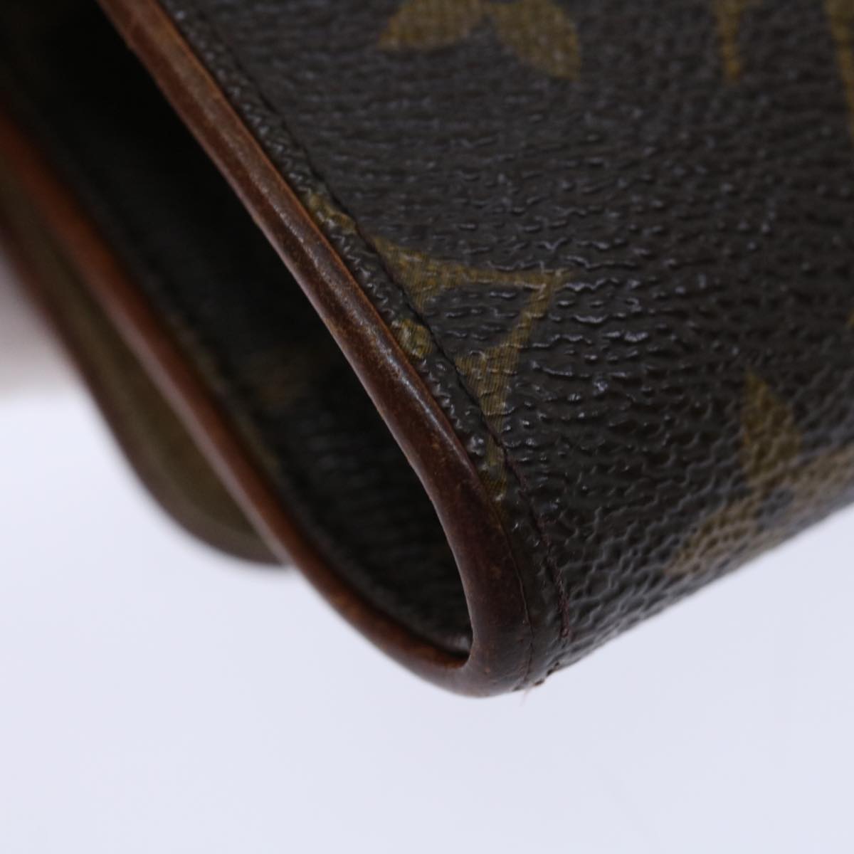 LOUIS VUITTON Monogram Pochette Twin GM Shoulder Bag M51852 LV bs13083