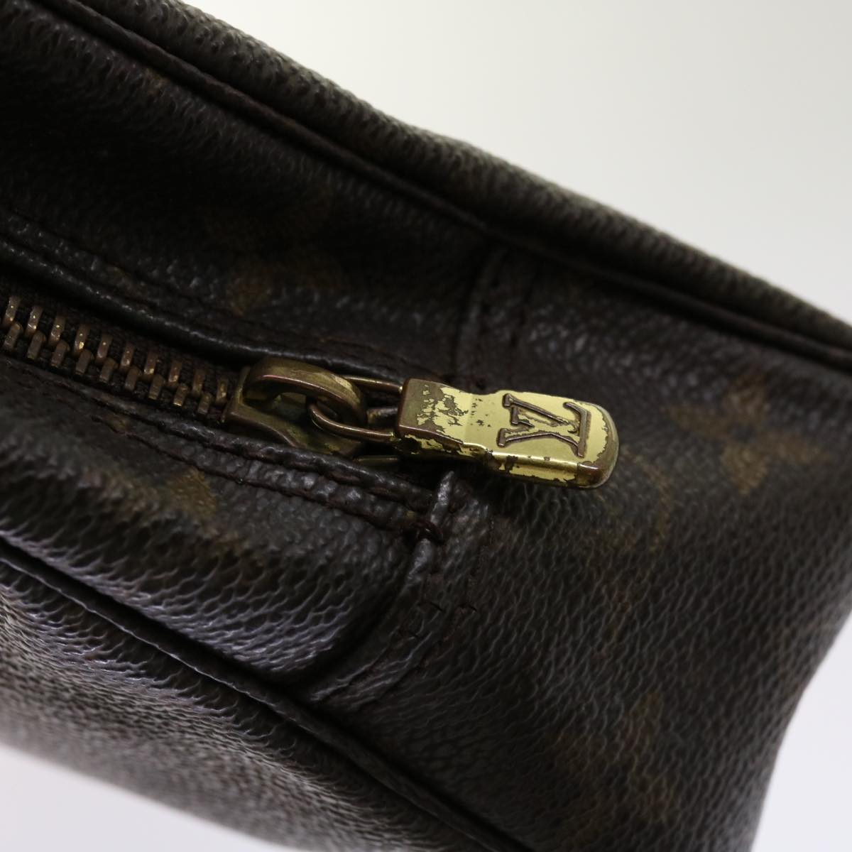 LOUIS VUITTON Monogram Trousse Toilette 23 Clutch Bag M47524 LV bs13084