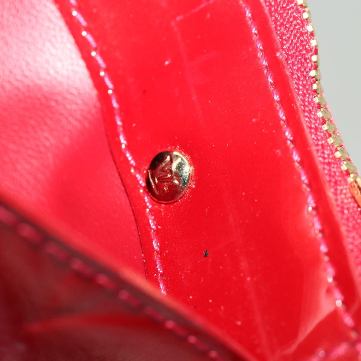 LOUIS VUITTON Vernis Pochette Cles NM Coin Purse Red M91669 LV bs13492