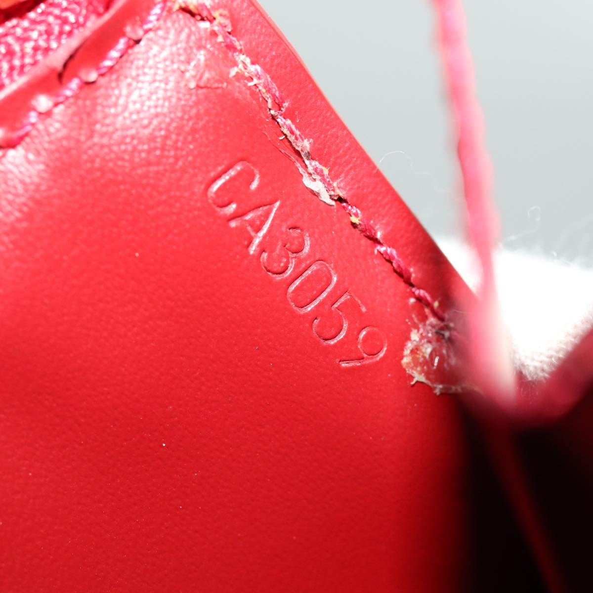 LOUIS VUITTON Vernis Pochette Cles NM Coin Purse Red M91669 LV bs13492