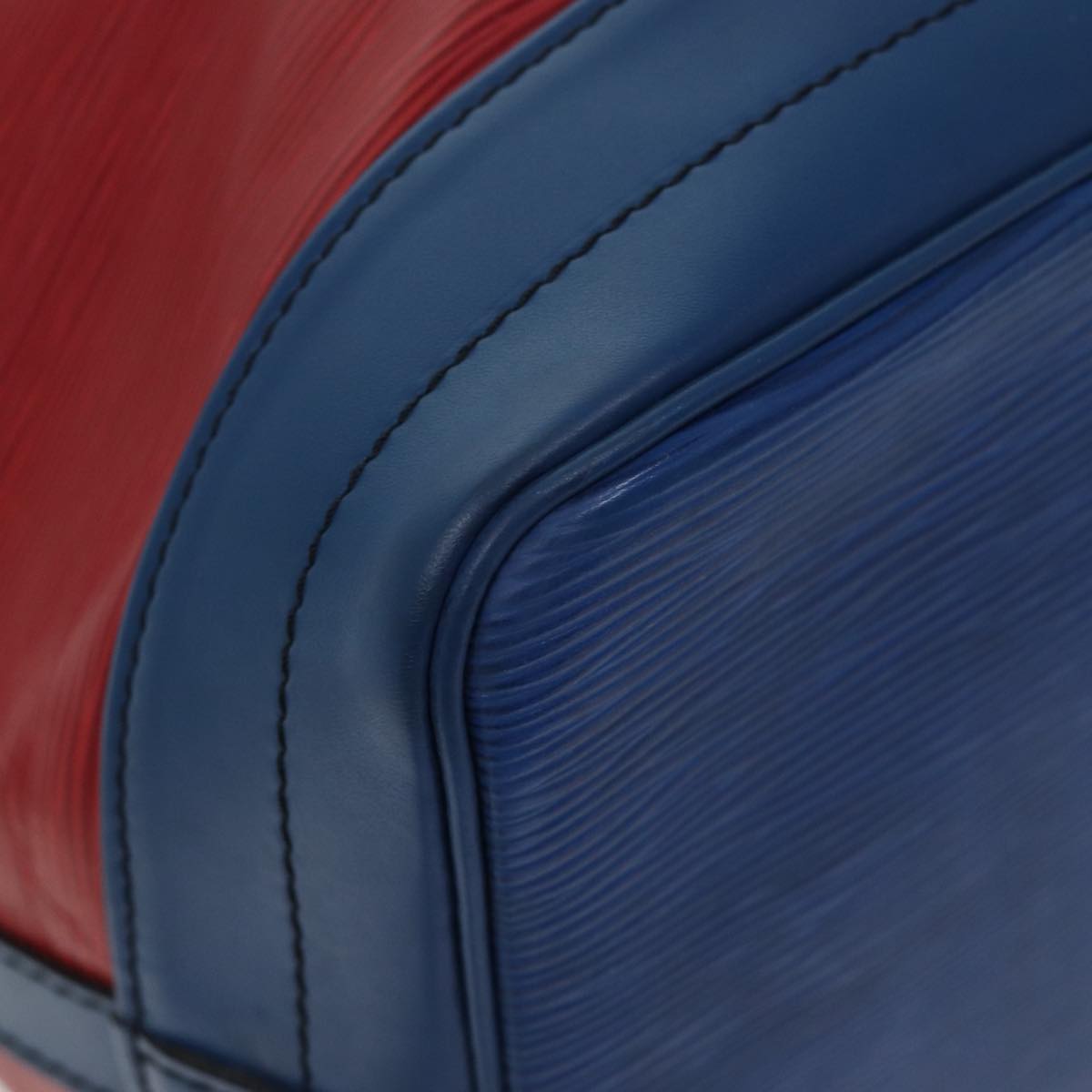 LOUIS VUITTON Epi Noe Shoulder Bag Bicolor Red Blue M44084 LV bs13511