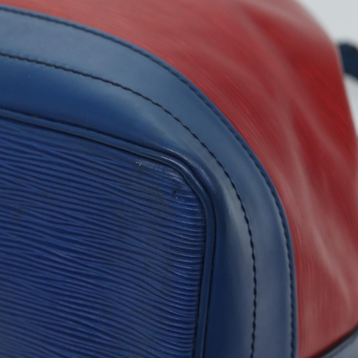 LOUIS VUITTON Epi Noe Shoulder Bag Bicolor Red Blue M44084 LV bs13511