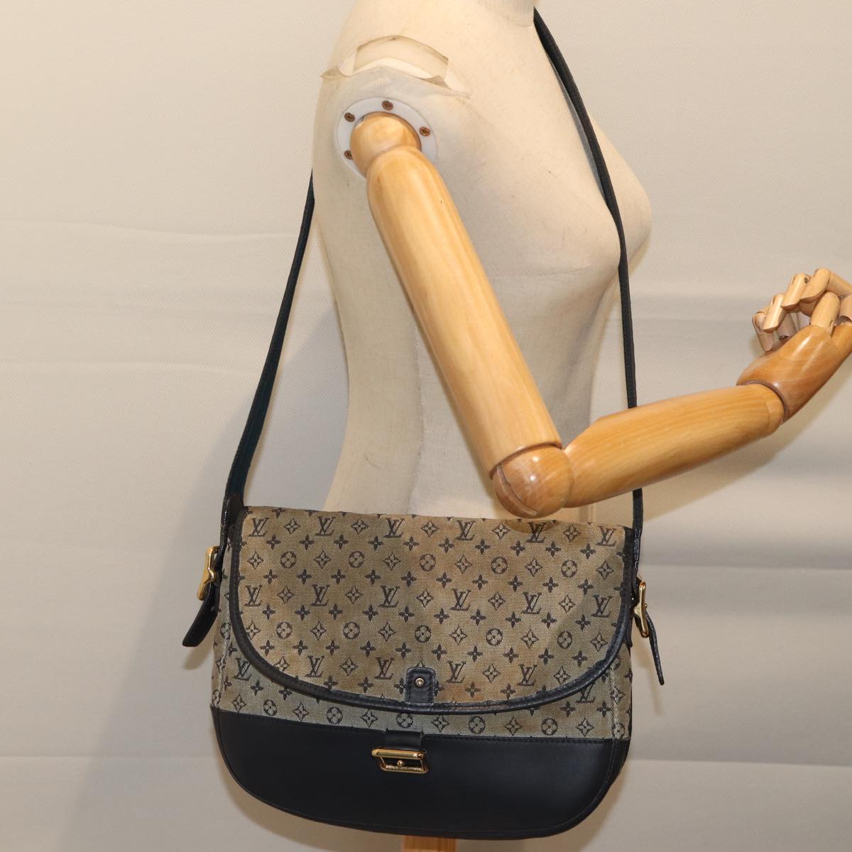 LOUIS VUITTON Monogram Mini Belanger Shoulder Bag Blue M92670 LV bs13523