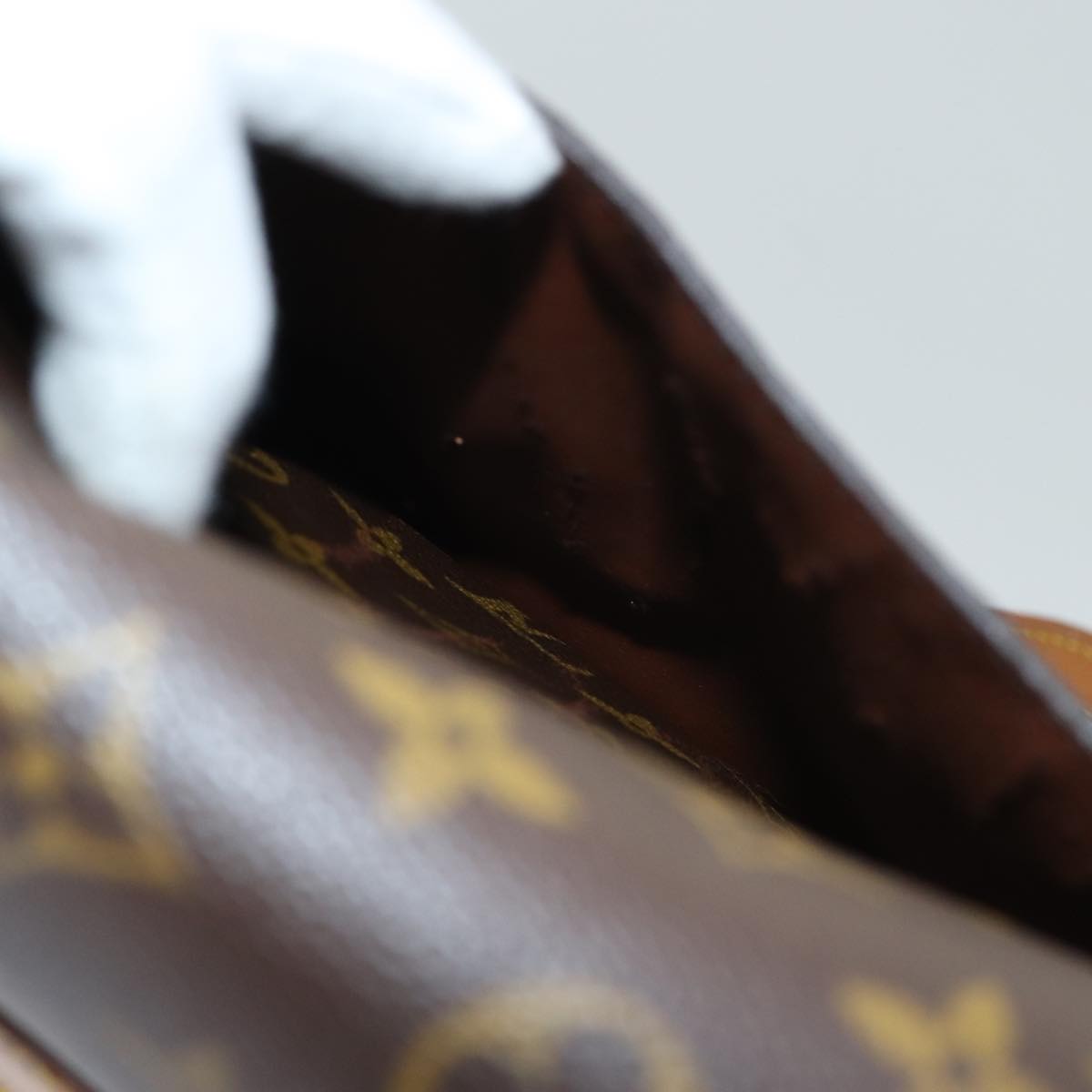 LOUIS VUITTON Monogram Saint Cloud GM Shoulder Bag M51242 LV bs13541