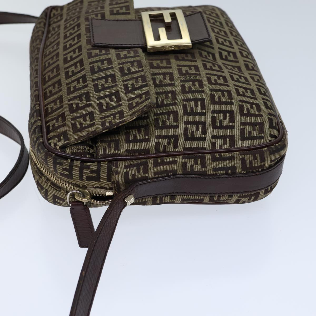 Luxury Fendi Zucchino Canvas Shoulder Bag Beigebs13695