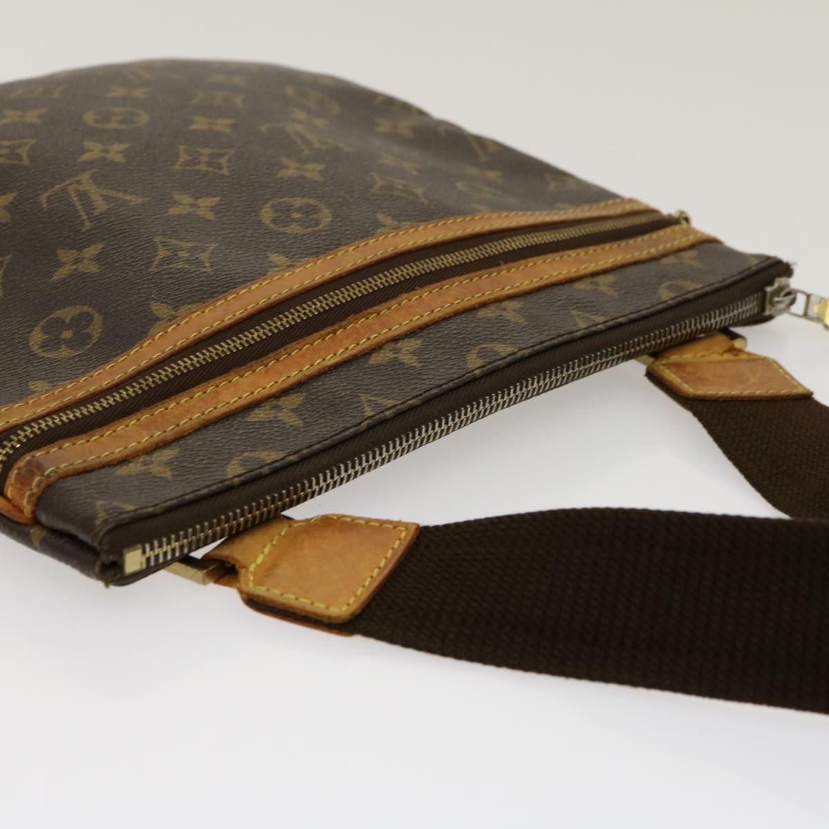 LOUIS VUITTON Monnogram Pochette Bosphore Shoulder Bag M40044 LV bs1389