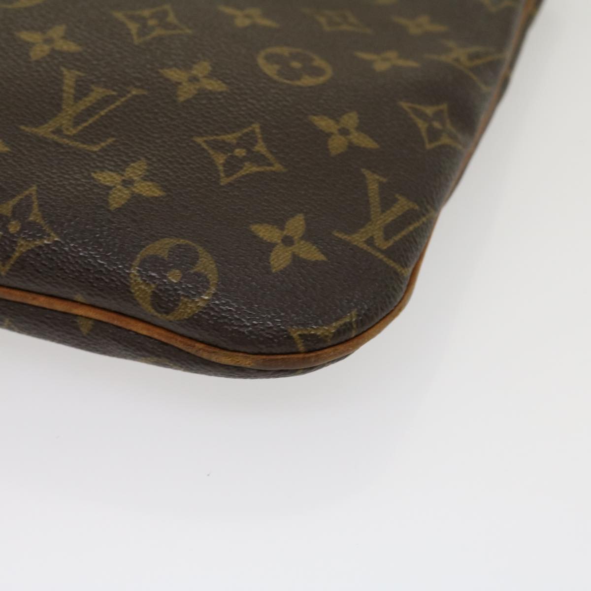 LOUIS VUITTON Monnogram Pochette Bosphore Shoulder Bag M40044 LV bs1426