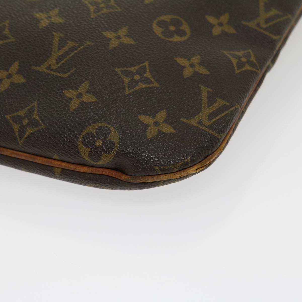 LOUIS VUITTON Monnogram Pochette Bosphore Shoulder Bag M40044 LV bs1426