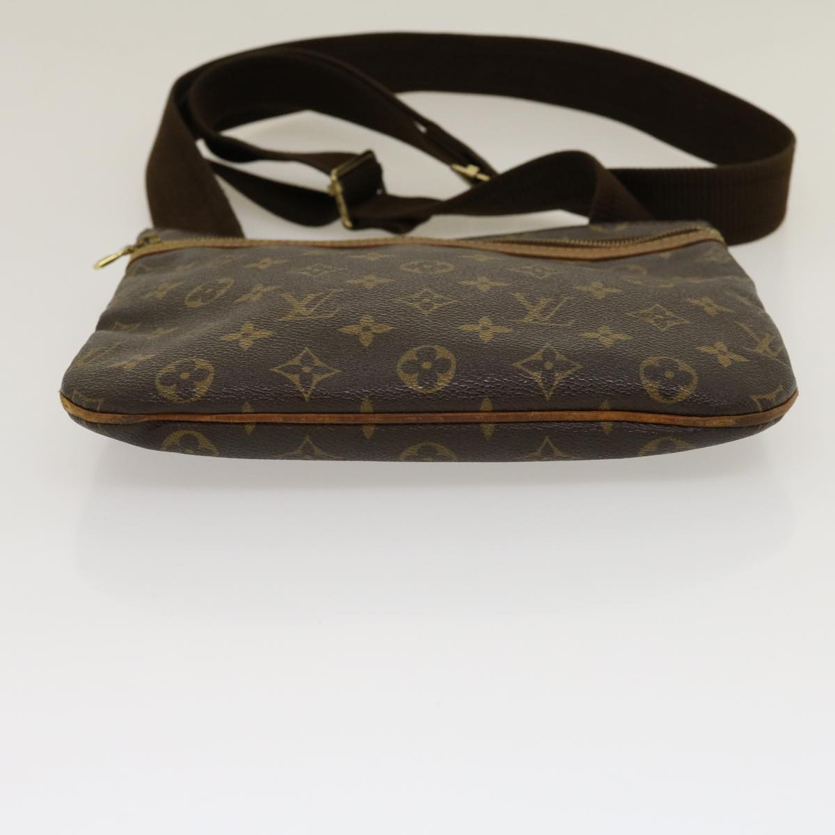 LOUIS VUITTON Monnogram Pochette Bosphore Shoulder Bag M40044 LV bs1426