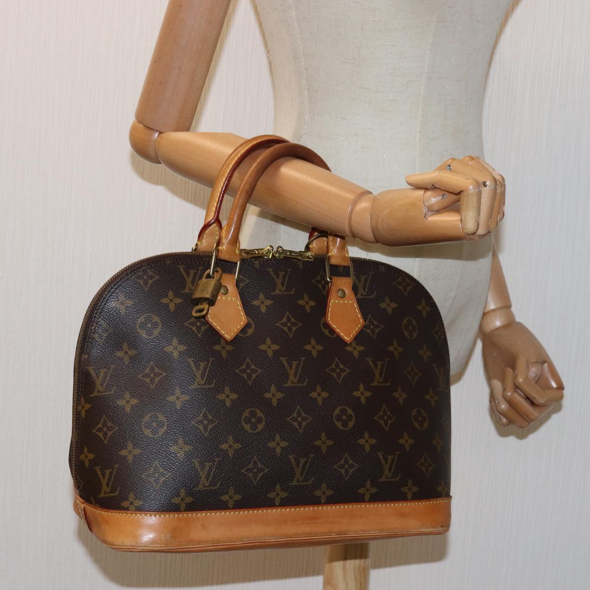 LOUIS VUITTON Monogram Alma Hand Bag M51130 LV bs14260