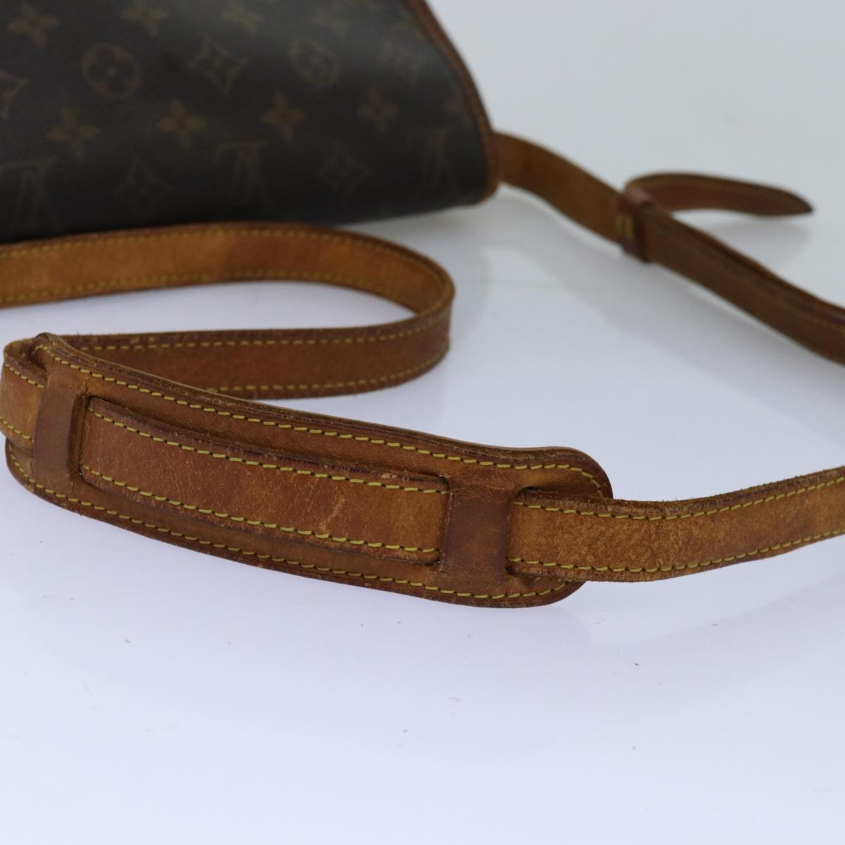 LOUIS VUITTON Monogram Gibeciere MM Shoulder Bag M42247 LV bs14301