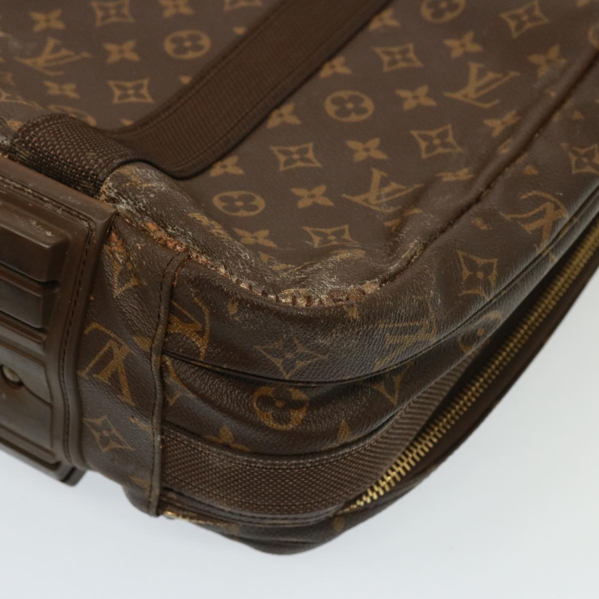 LOUIS VUITTON Monogram Satellite 70 Boston Bag M23350 LV bs14505