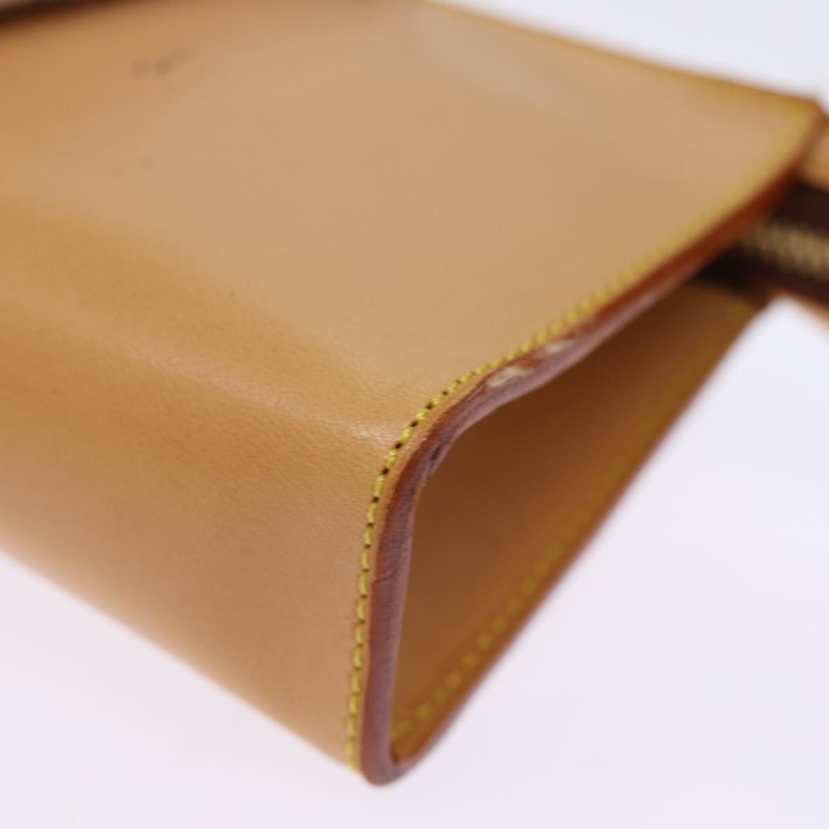 LOUIS VUITTON Nomad Accessory Pouch Leather Beige LV bs14530