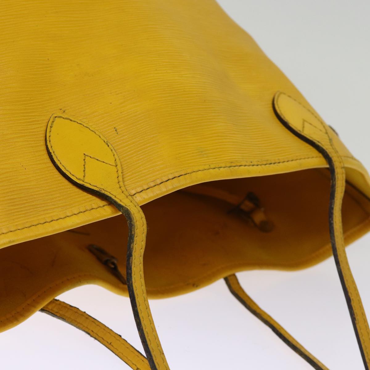 LOUIS VUITTON Epi Neverfull MM Tote Bag Mimosa M40957 LV bs14660