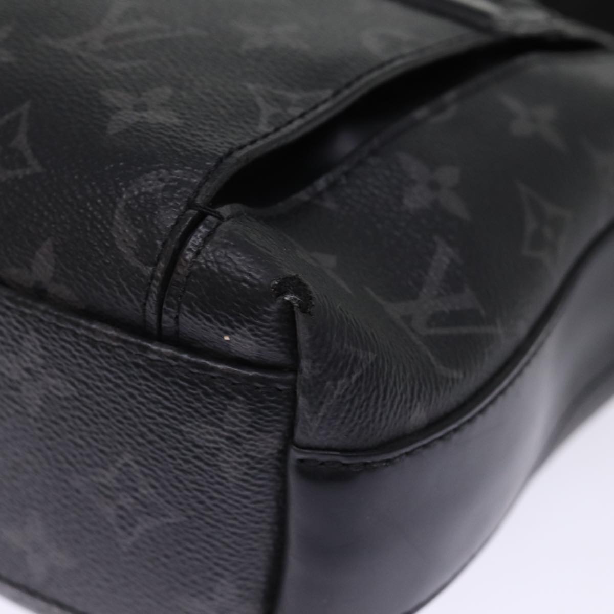 LOUIS VUITTON Monogram Eclipse Odyssey Messenger MM Bag M44224 LV bs14669