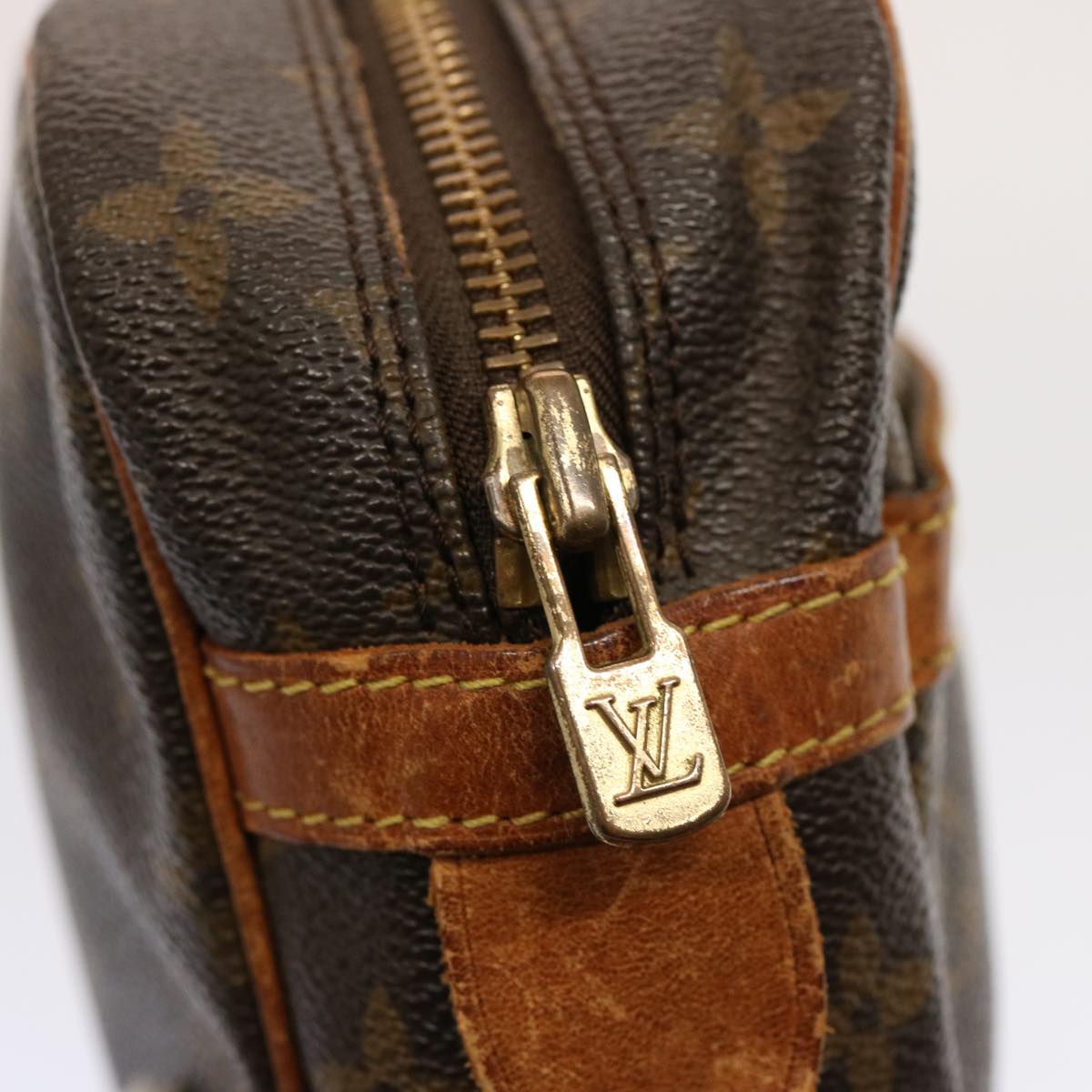 LOUIS VUITTON Monogram Compiegne 28 Clutch Bag M51845 LV bs14701