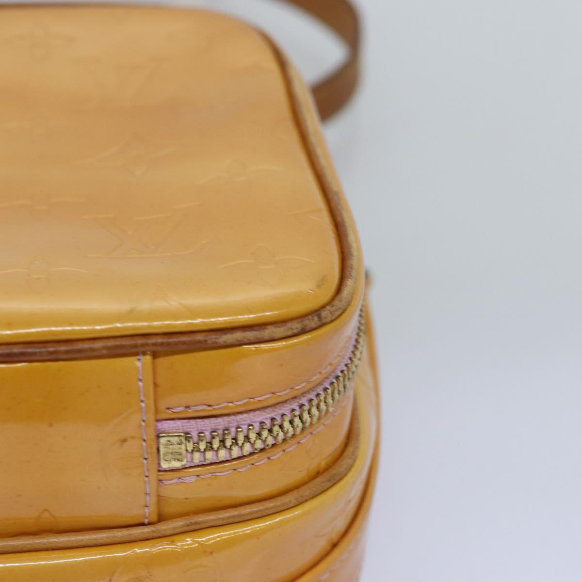 LOUIS VUITTON Monogram Vernis Wooster Bag Marshmallow Pink M91037 bs14704