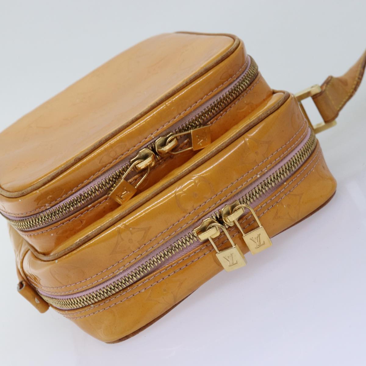 LOUIS VUITTON Monogram Vernis Wooster Bag Marshmallow Pink M91037 bs14704