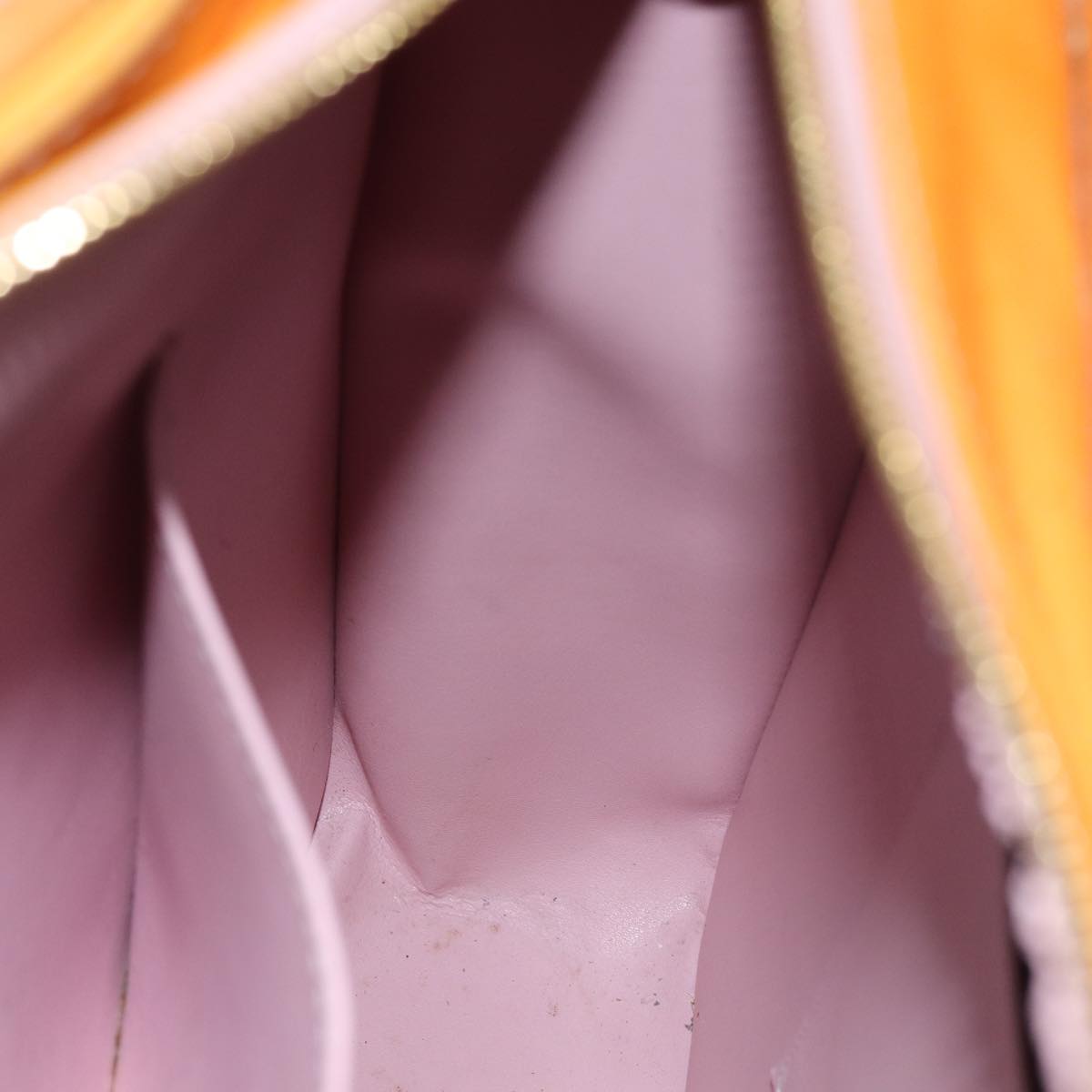 LOUIS VUITTON Monogram Vernis Columbus Bag Marshmallow Pink M91032 bs14822