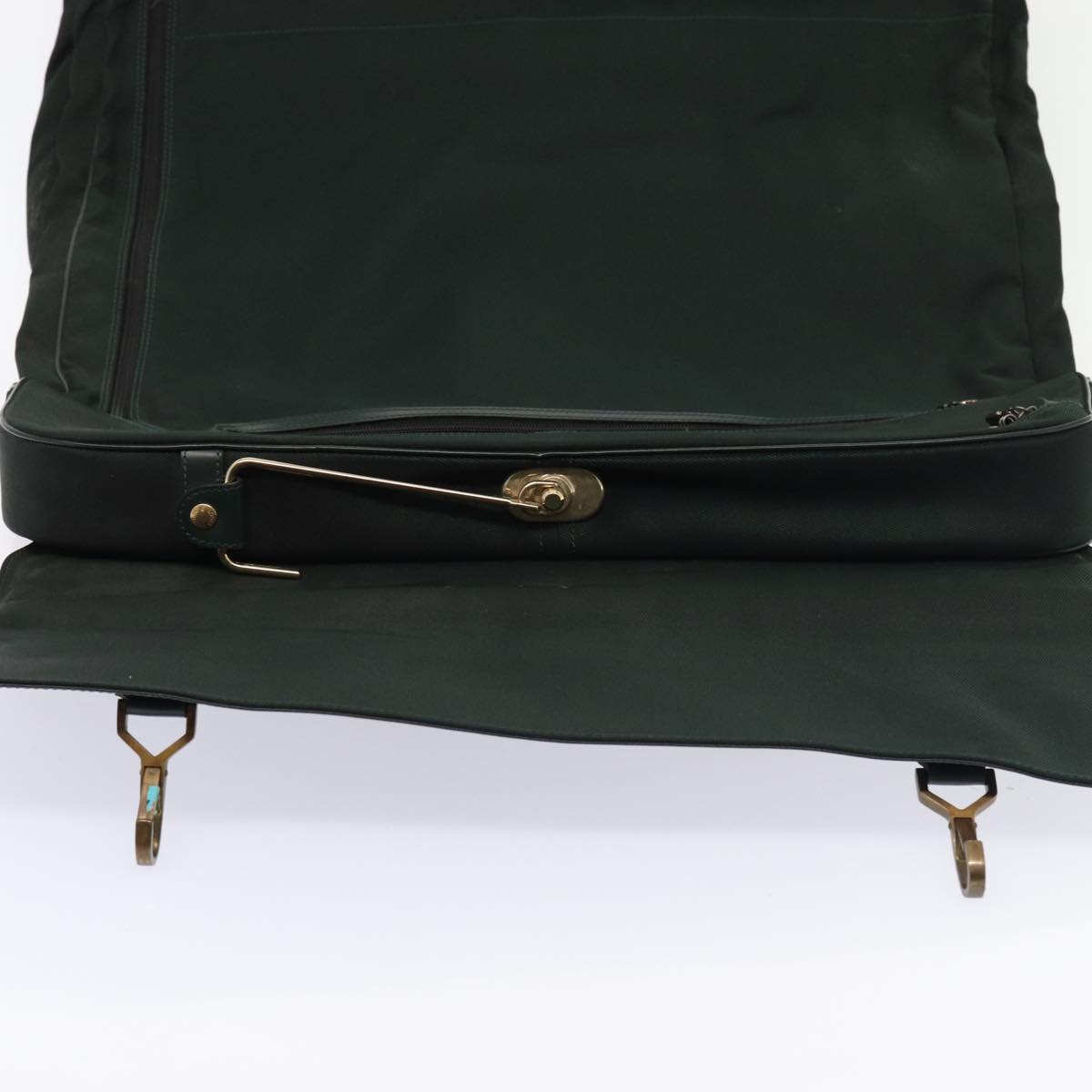 LOUIS VUITTON Taiga Portable Gibbechère Garment Cover Epicea M30694 bs15538