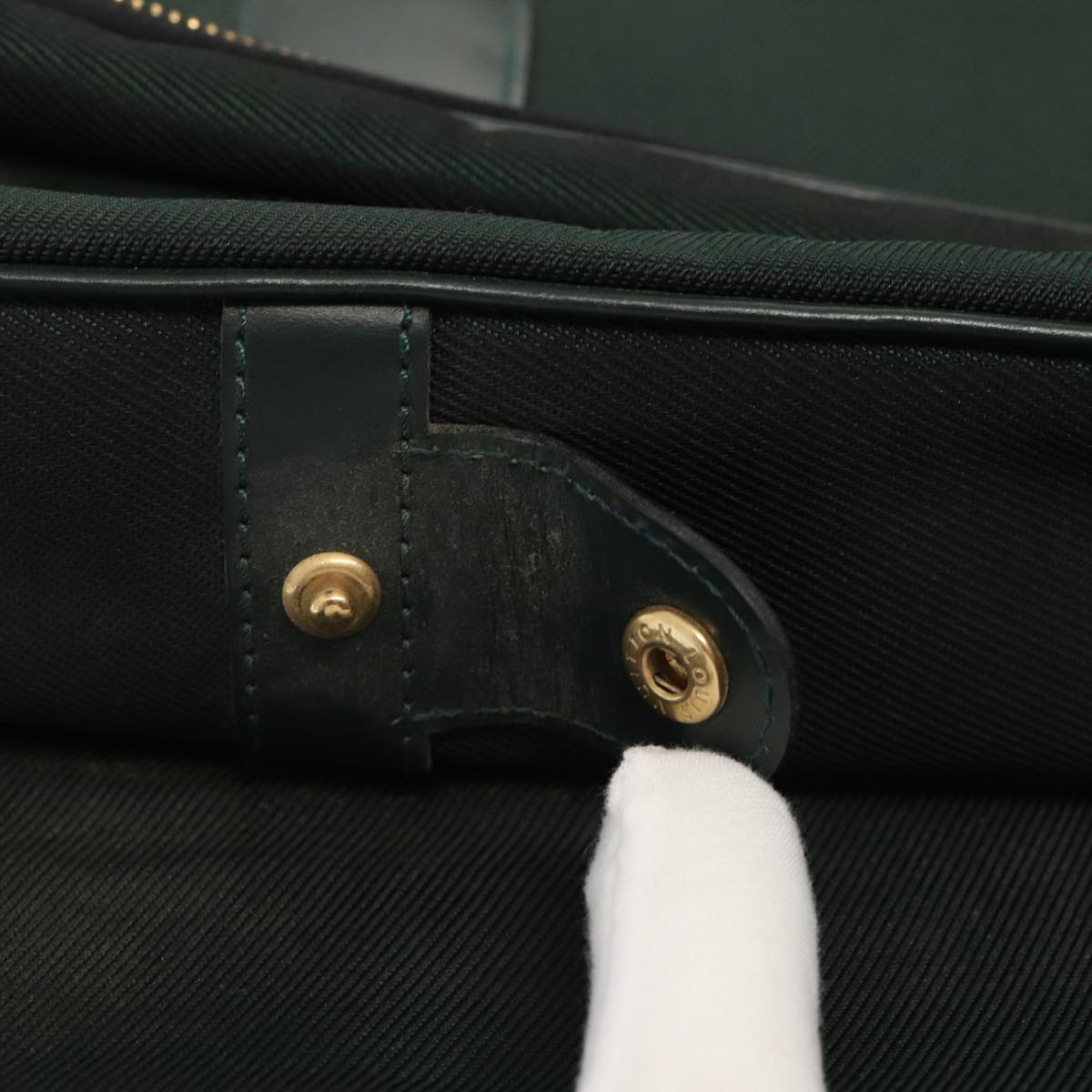 LOUIS VUITTON Taiga Portable Gibbechère Garment Cover Epicea M30694 bs15538
