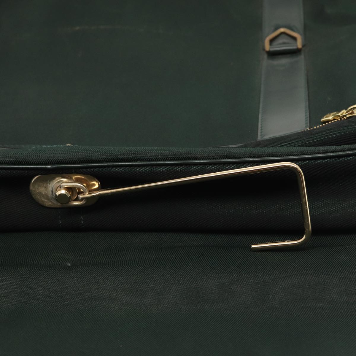 LOUIS VUITTON Taiga Portable Gibbechère Garment Cover Epicea M30694 bs15538