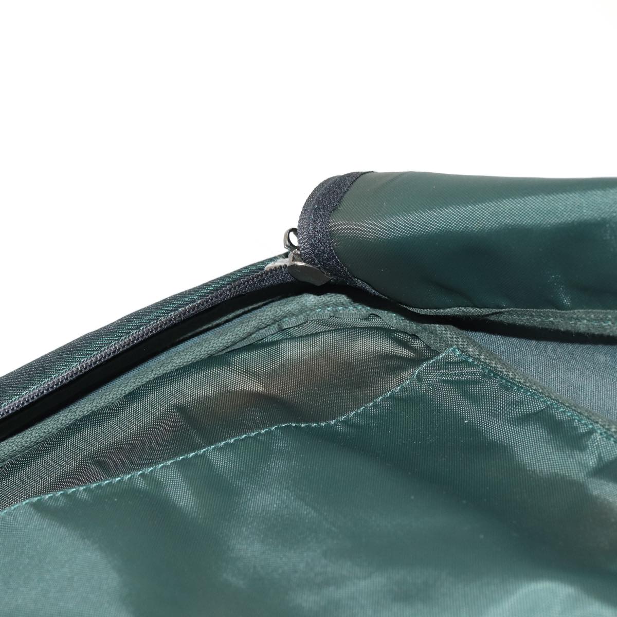 LOUIS VUITTON Taiga Portable Gibbechère Garment Cover Epicea M30694 bs15538